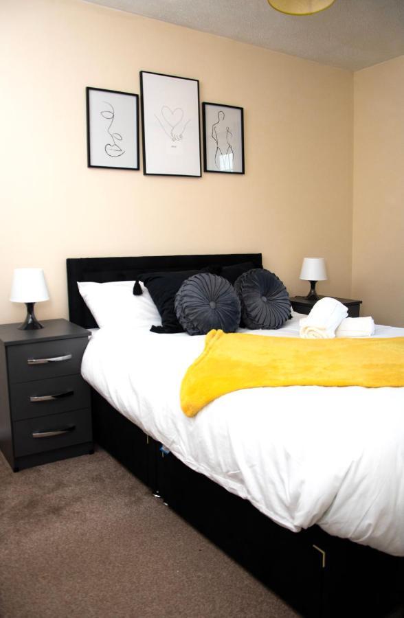 Xb Property - Comfy House Perfect For Families Contractors Relocators West Bromwich Luaran gambar
